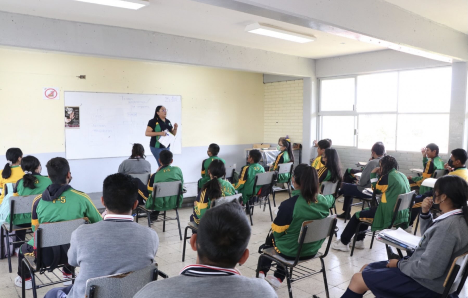 Céspedes: salario de maestros poblanos se homologará a 16 mil pesos