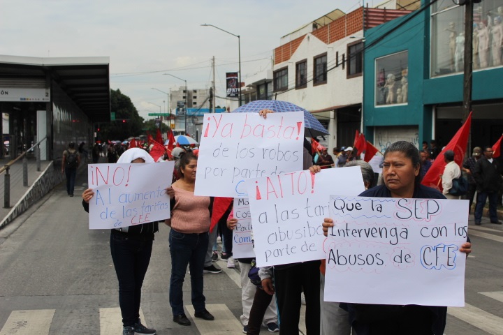 Corta la CFE la luz a escuelas y áreas juveniles de Balcones del Sur