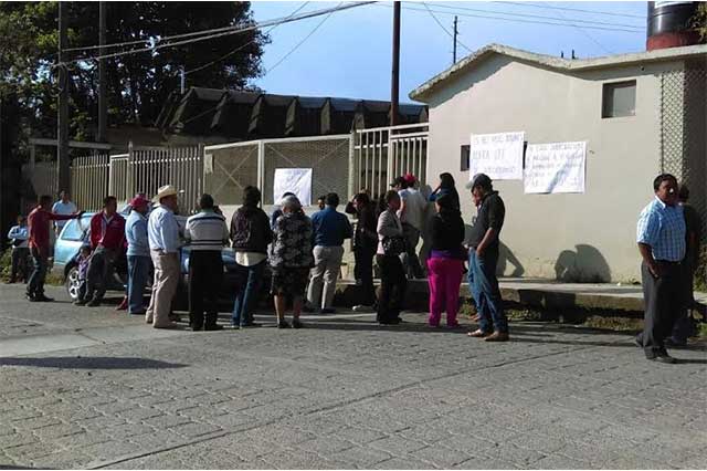 CFE deja sin energía a comunidad de Huauchinango desde hace días