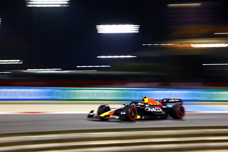 Verstappen y Checo Pérez saldrán de 1-2 para el Gran Premio de Bahréin