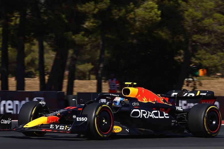 Checo Pérez queda fuera del podio en el Gran Premio de Francia