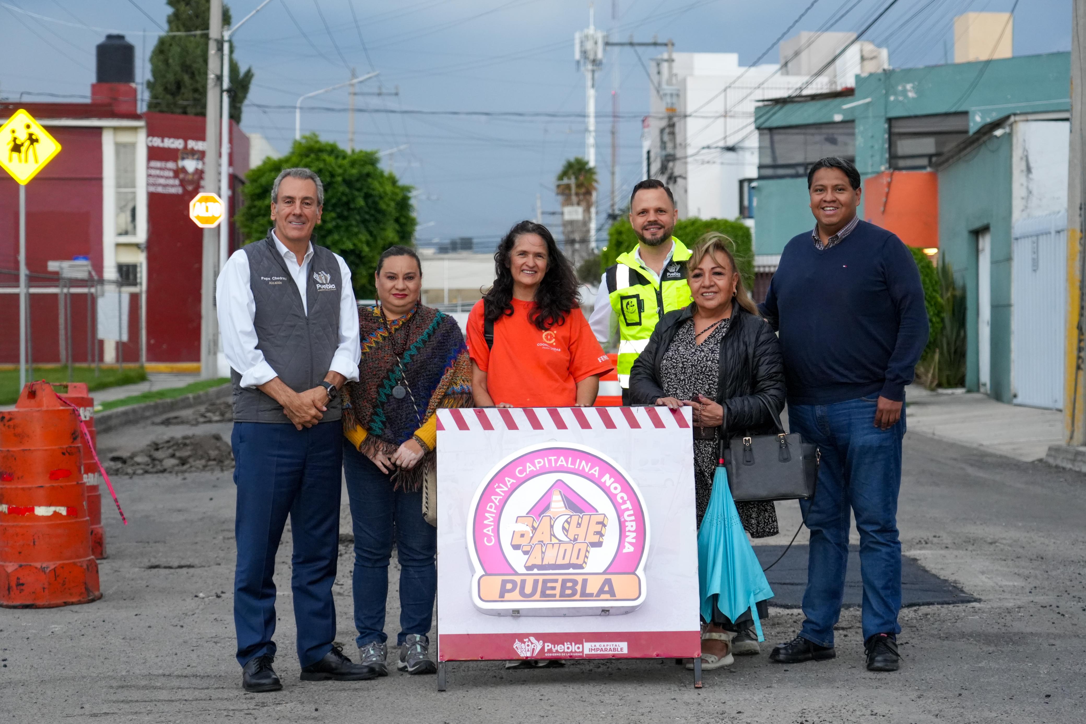 Fortalece Chedraui Campaña de Bacheo en la colonia Valle Dorado