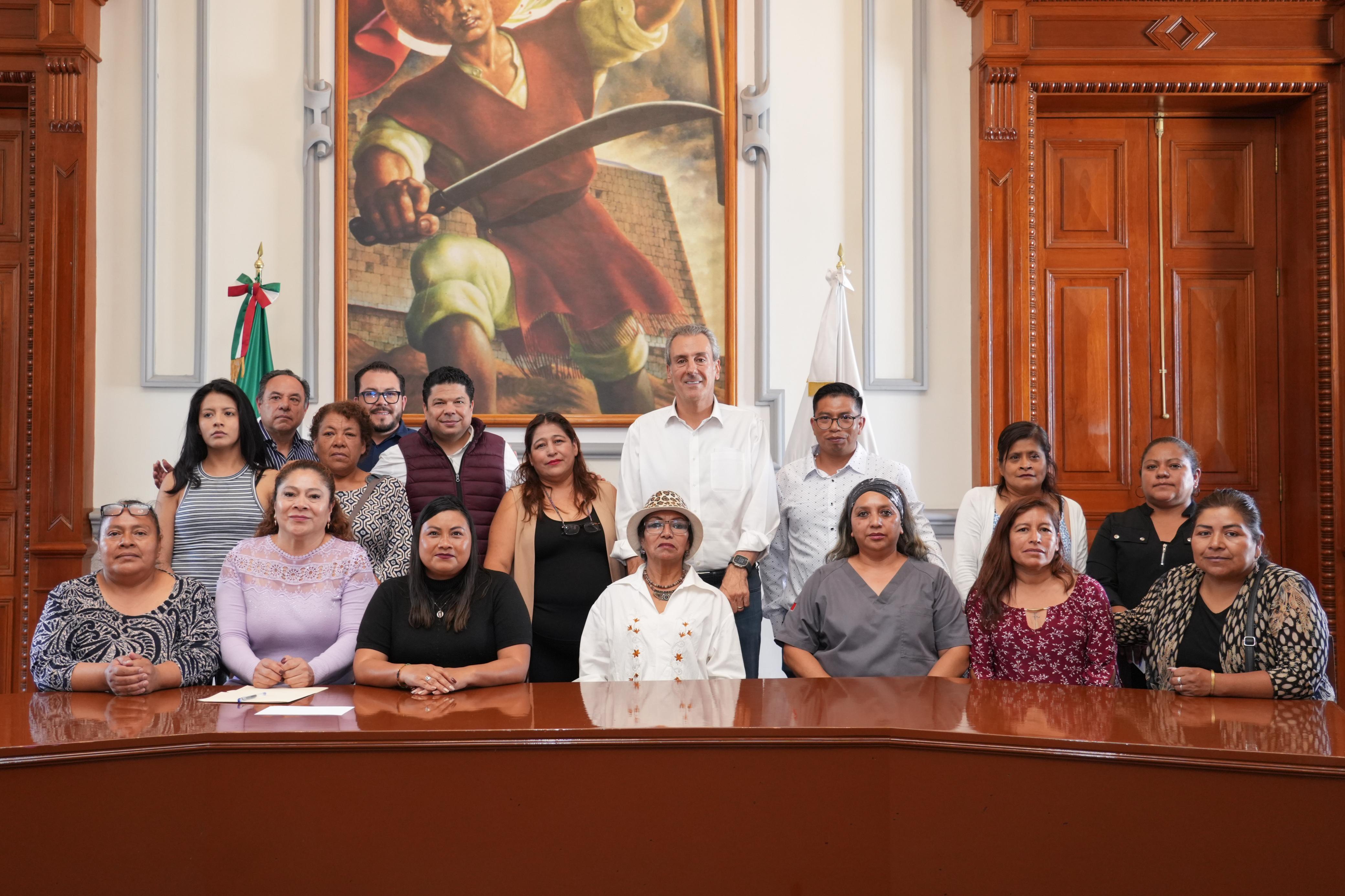 Chedraui tuvo un encuentro con mujeres líderes de colonias del municipio