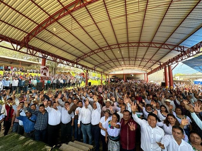 Mujeres choles de Chiapas apoyan a Sheinbaum