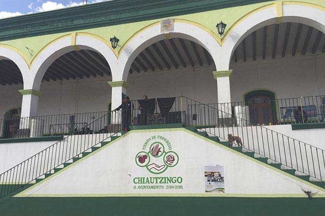 Edil de Chiautzingo nombra a nuevos funcionarios sin notificar a Cabildo