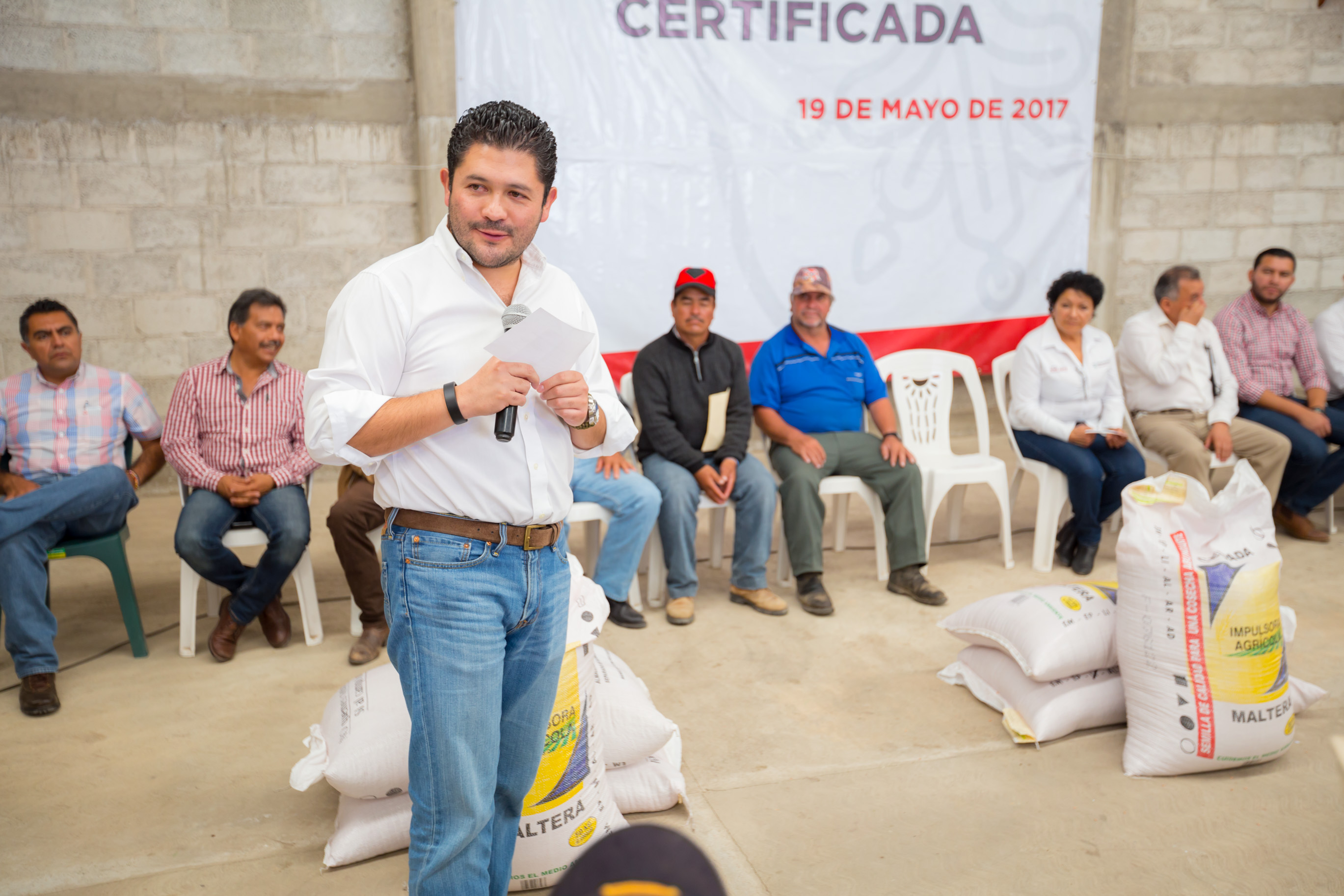 Entrega comuna Chignahuapan de 80 toneladas de semilla certificada