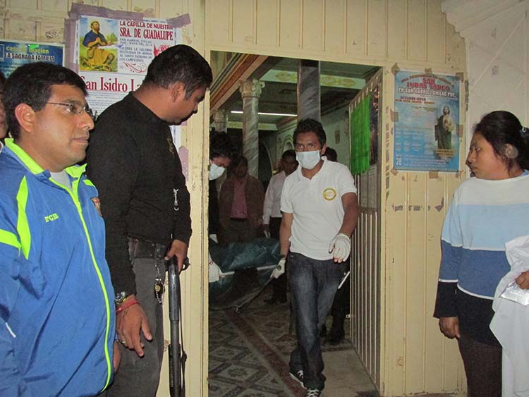 Asesinan a sacristán en templo de San Gabriel Chilac