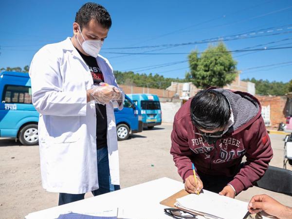 Aplican antidoping a choferes del trasporte en Puebla y salen positivos a marihuana