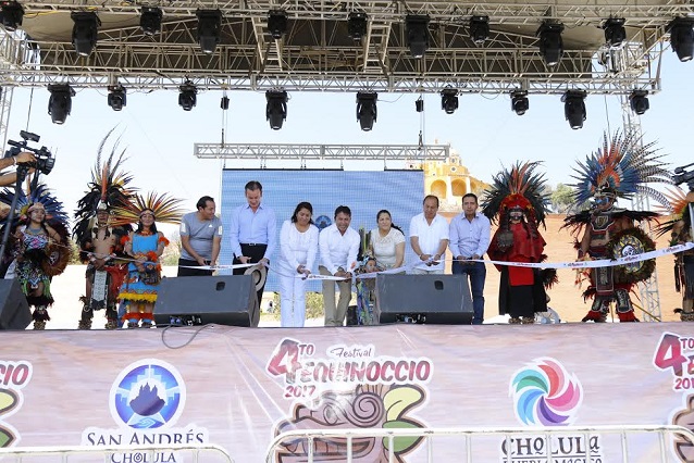 Inaugura edil de San Andrés Cholula el Festival Equinoccio 2017