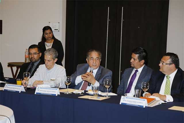 Edil de San Andrés tomó protesta a nuevo Consejo Municipal