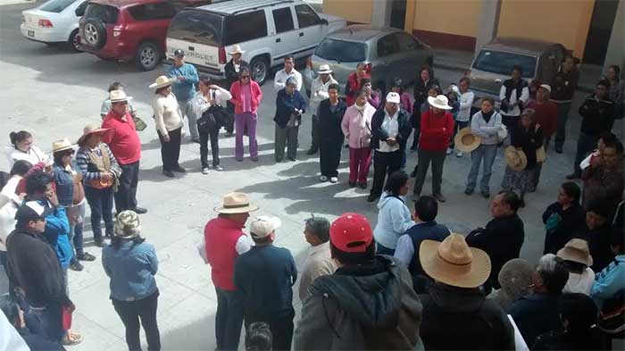 Cholultecas se unen a protesta contra Moreno Valle