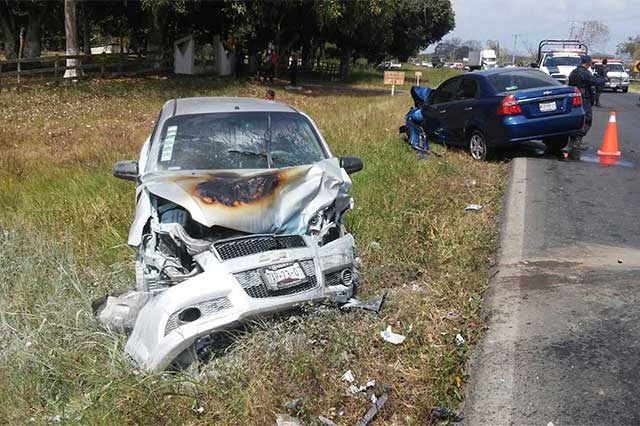 Imprudencia causa accidente en la carretera federal México-Tuxpan