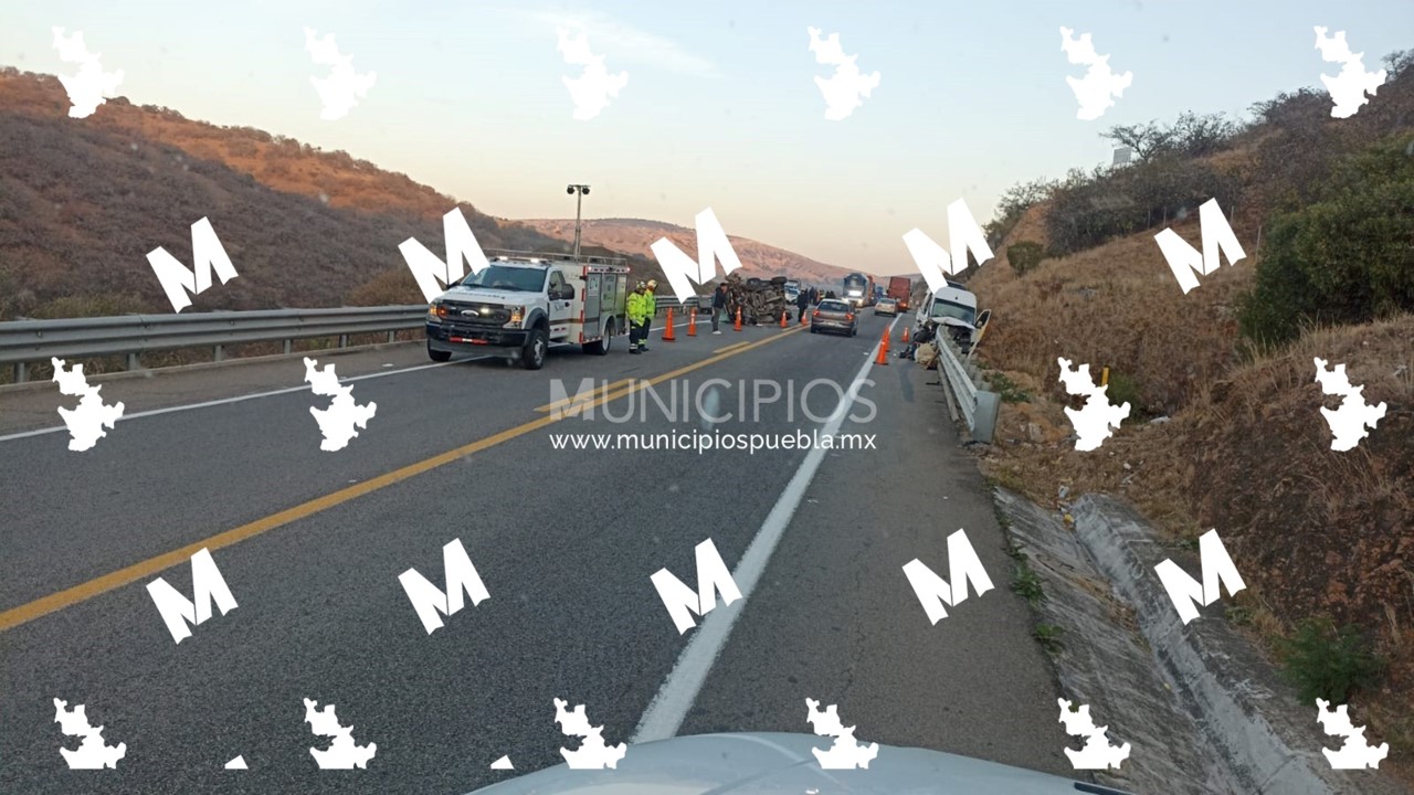 Choque en la Cuacnopalan-Oaxaca deja ocho heridos