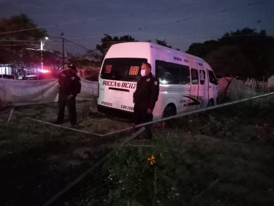 Aparatoso accidente deja varios heridos en Tehuacán