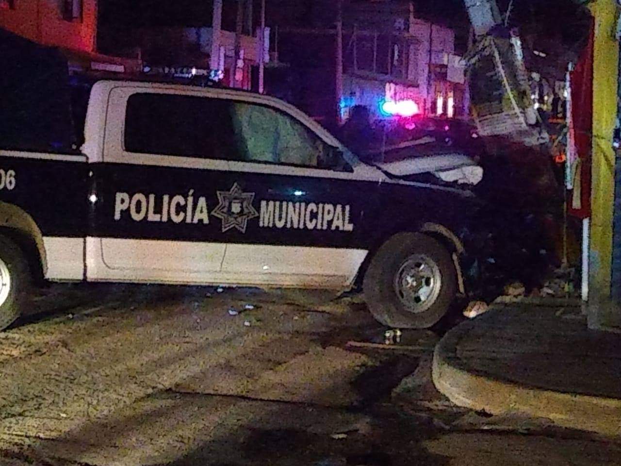 Familia es perseguida y encañonada por policías de Chignautla