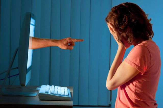 Sextorsión con inteligencia artificial cobra la vida de un joven en EE.UU.