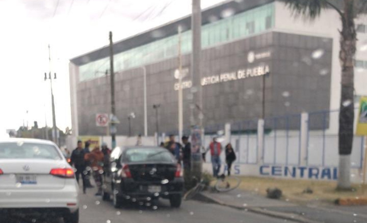 Atropellan a ciclista frente a Casa de Justicia de Agua Santa