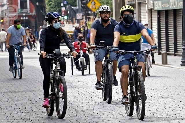Retan a Eduardo Rivera a mejorar infraestructura ciclista en Puebla