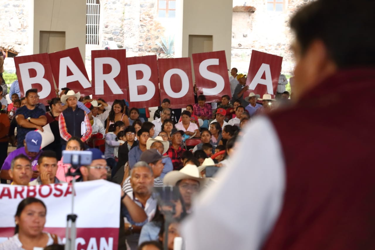 Durante 10 días de precampaña Barbosa recorrió 26 municipios