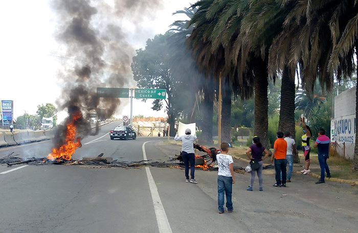 Acusan a policías estatales de haber matado a joven en Texmelucan