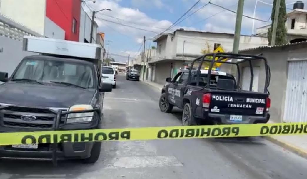 Pareja recibe descarga al tender ropa; el murió y ella está herida