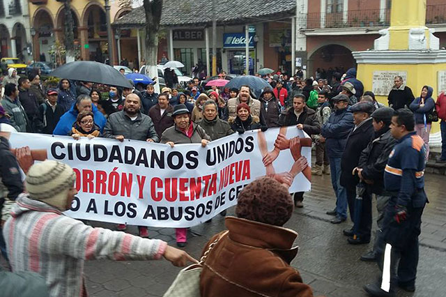 Federación promete castigos por apagones en Huauchinango