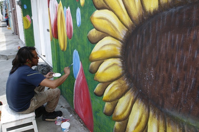 Proyecto Ciudad Mural llega a 29 casas de San Pedro Cholula