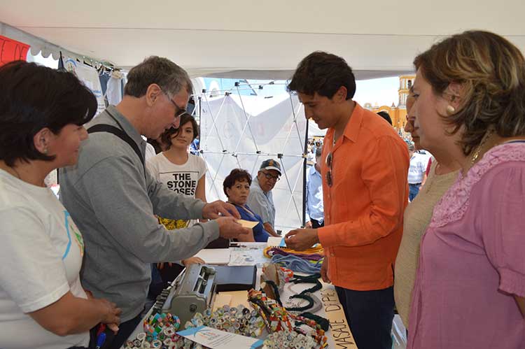 Realiza San Pedro Cholula Feria de Asociaciones Civiles 2014