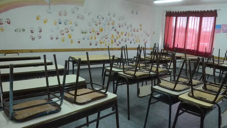 En 35 escuelas de Oaxaca no iniciaron clases