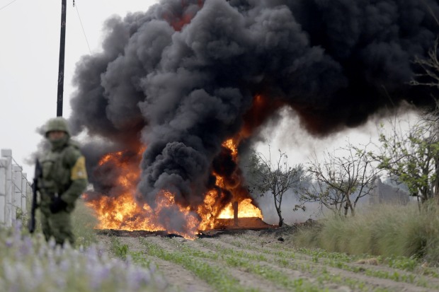 Sheinbaum: persiste venta de combustible robado de ductos de Pemex