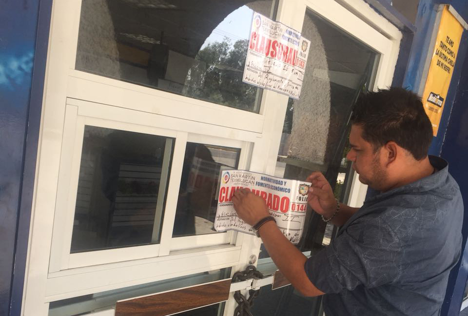Clausuran dos bares en Texmelucan