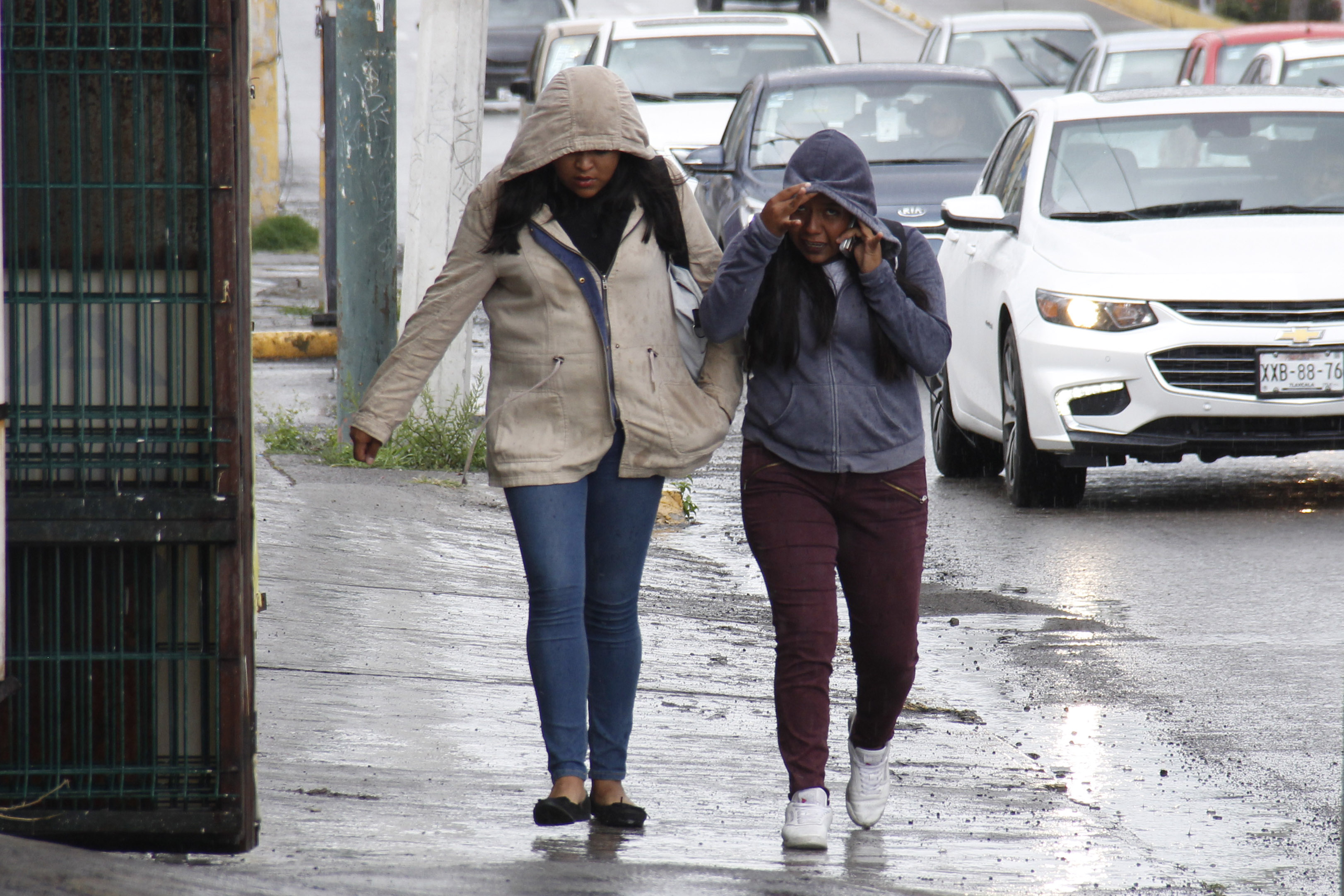 Lluvias y tormentas en Puebla durante este martes