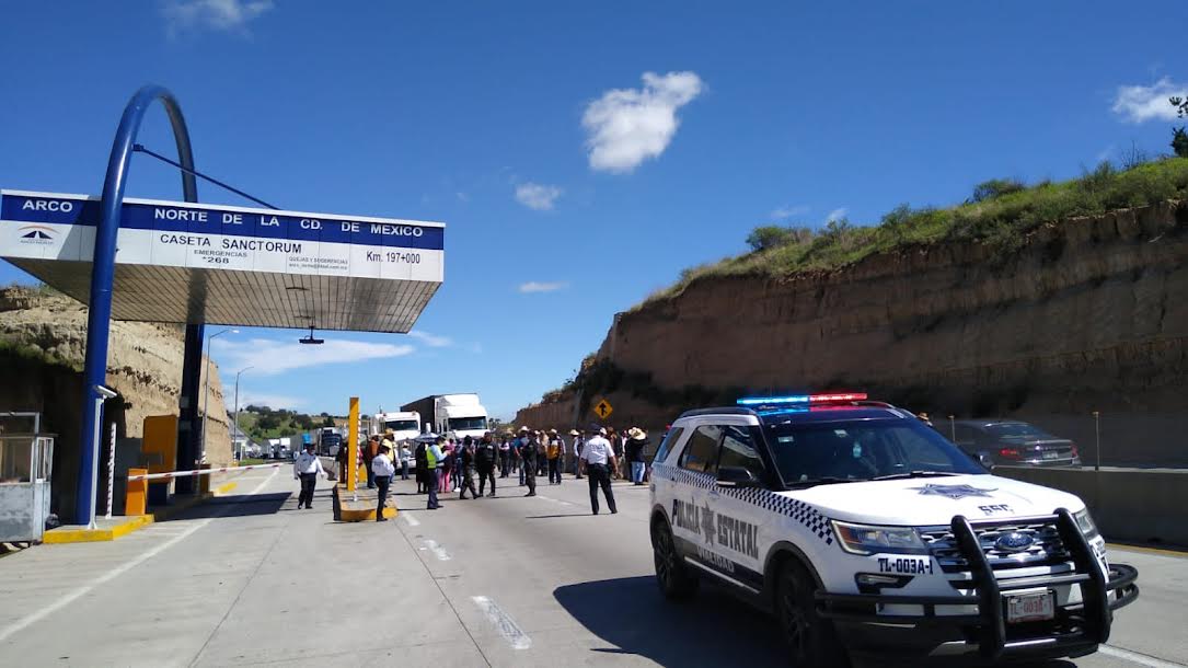 Ejidatarios obstaculizan la México-Puebla y el Arco Norte en Texmelucan