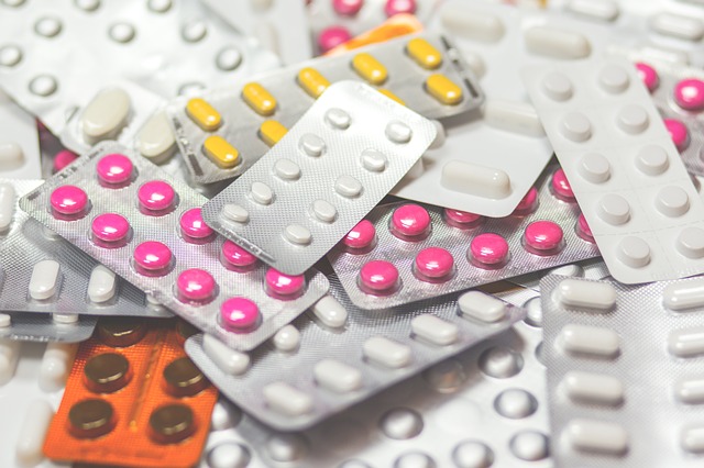 Alerta Cofepris sobre falsificación de medicamento contra el COVID-19