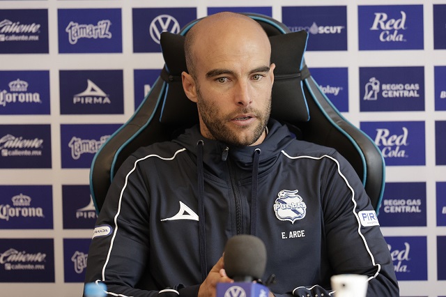 Puebla podría quedar fuera de la liguilla: Eduardo Arce
