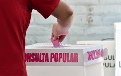 INE prevé solicitar mil 700 mdp a Hacienda para Revocación de Mandato