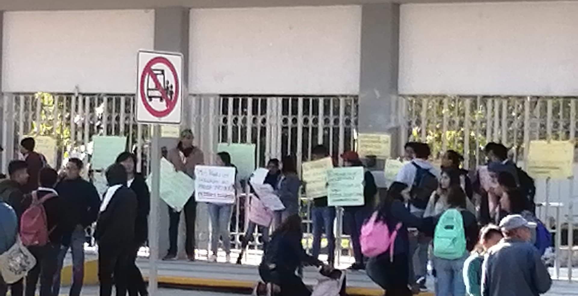 COBAEP se une a protestas en Huejotzingo contra la inseguridad