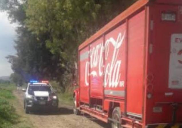 Tras robo de camión vecinos de Tepeyecac urgen presencia de la policía de Texmelucan