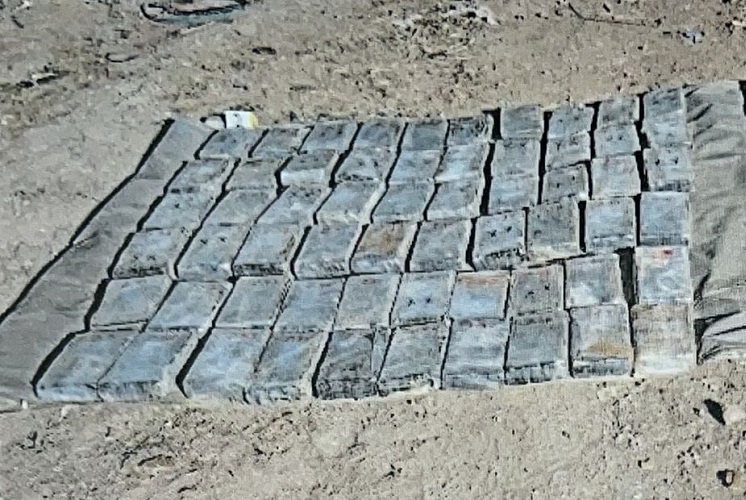 César comete falta de tránsito y al pararlo le hallan 120 kilos de cocaína