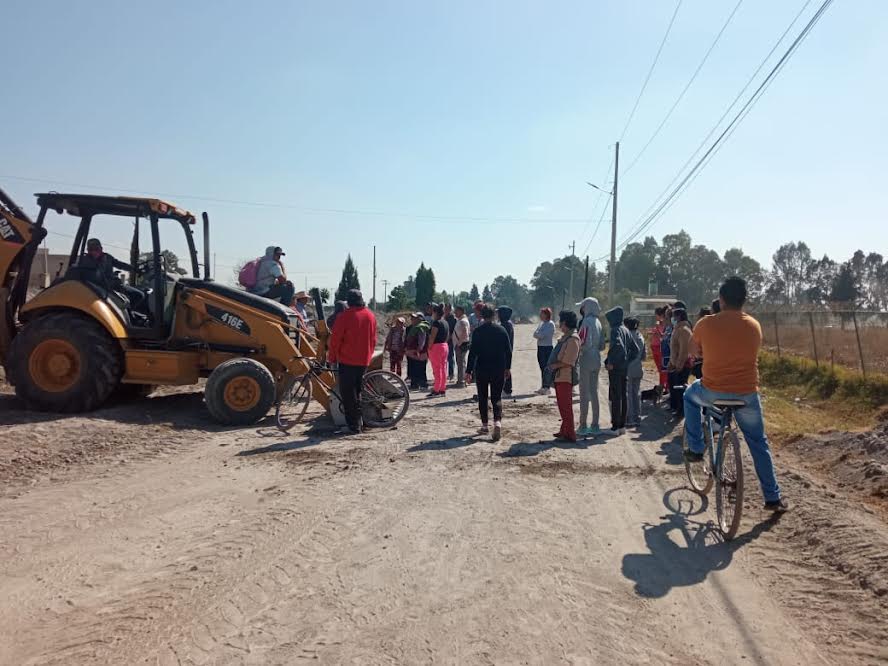 Vecinos de Moyotzingo se oponen a la construcción de colector