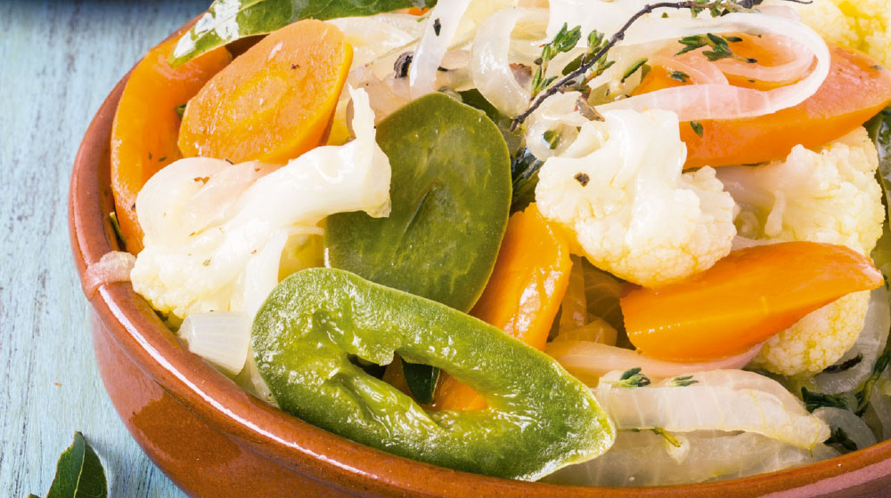 Profeco informa precios mínimos y máximos del chile verde, coliflor y zanahoria