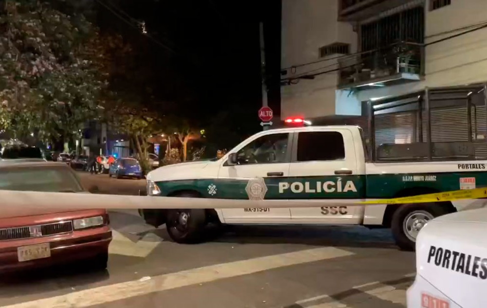 Hombre colombiano es asesinado al interior de su vehículo en CDMX