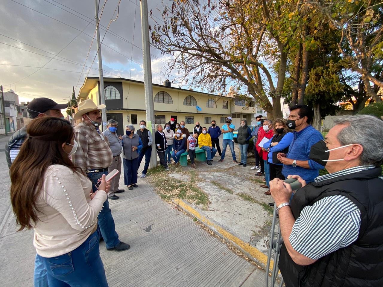 Ante la inseguridad en Texmelucan vecinos se organizan para evitar robos