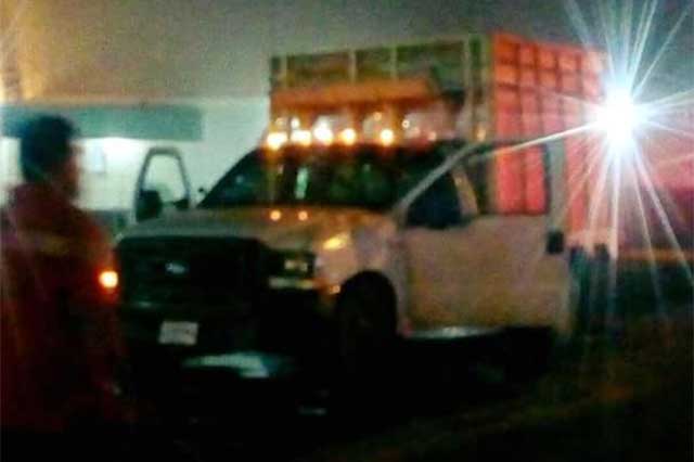 Detienen en Tehuacán a hombres que transportaban combustible robado