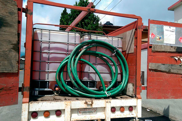 Aseguran bodega con combustible ilegal en Tlaxco
