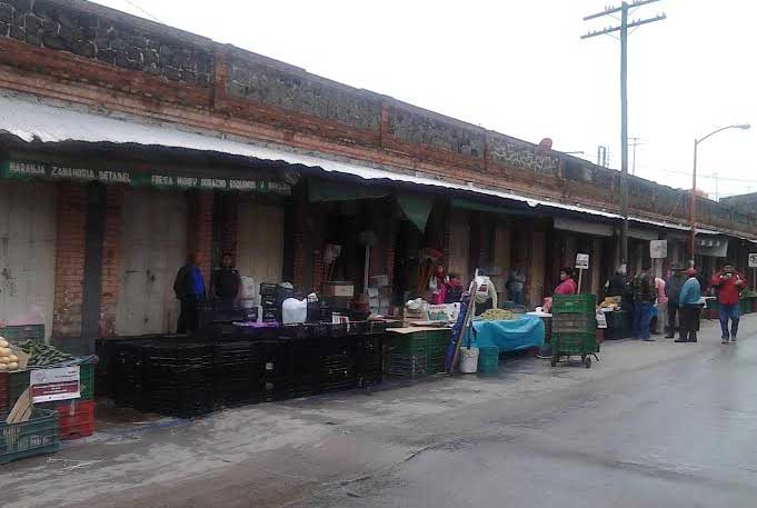 Comerciantes retoman las calles en Texmelucan