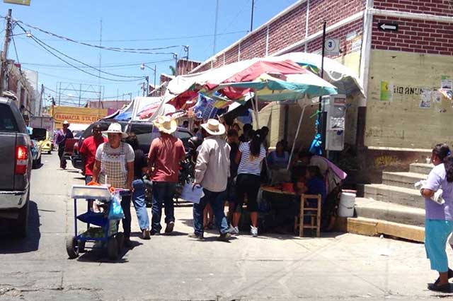 Comerciantes Ambulantes en Izúcar llevan 4 días sin vender sus productos