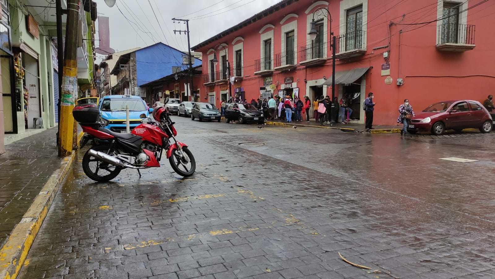 Cerraron casi 200 negocios en Huauchinango por la pandemia de Covid