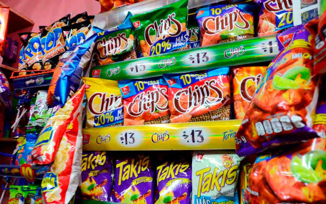 Prohibir venta de comida chatarra a niños afectaría 50 mil empleos en Puebla