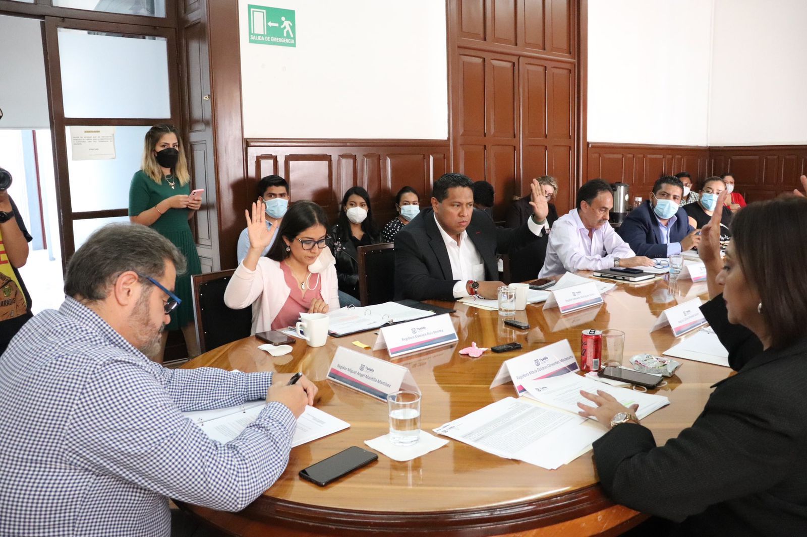Avala Comisión de Gobernación reinstalación de mercados temporales en Puebla capital